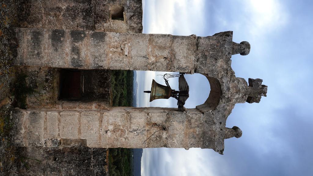 בית הארחה אוסטוני 	Antica Masseria Carparelli מראה חיצוני תמונה